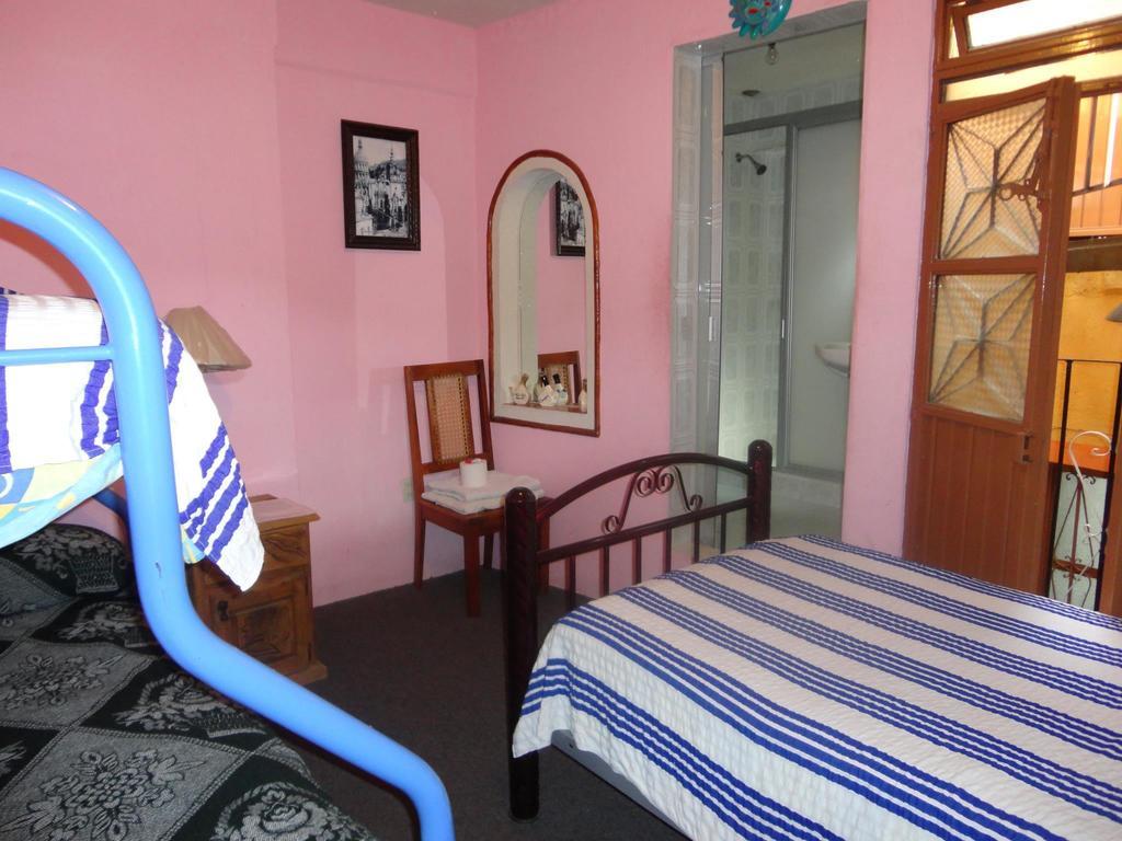 Casa Bertha Hostel Guanajuato Bilik gambar